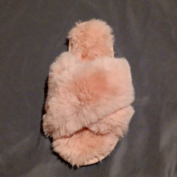 NWOT Lauren Conrad blush slippers - Picture 3 of 6